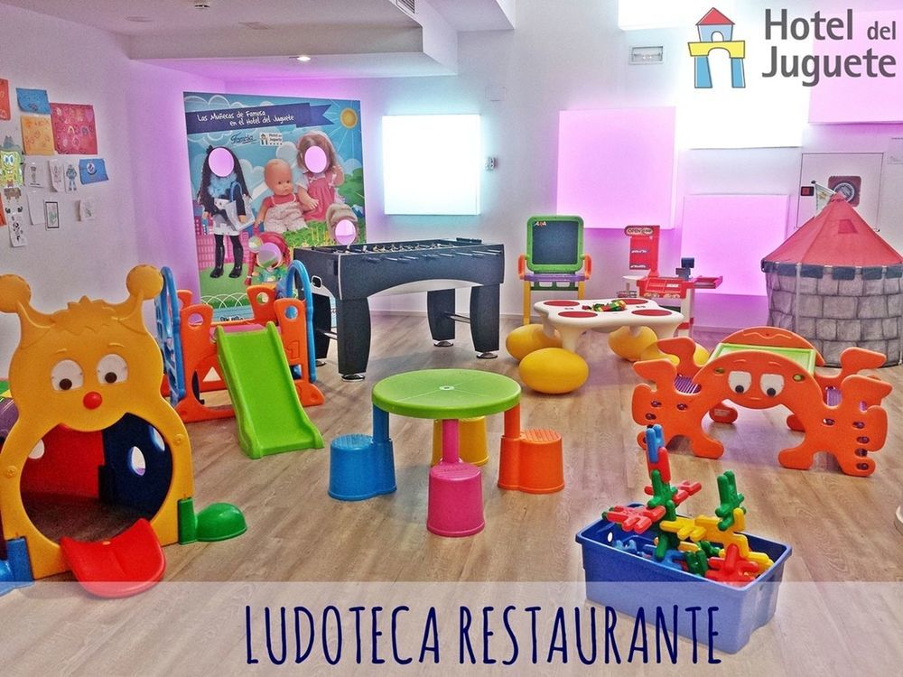 Hotel del Juguete Ibi Buitenkant foto
